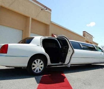 lincoln stretch limousine Rotunda West